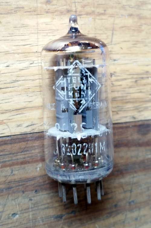 Huge Lot Of 66 Audio Valves/Tubes