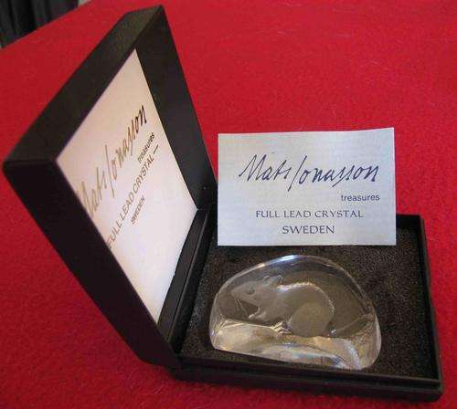 Mats Jonasson Full Lead Crystal Paperweight