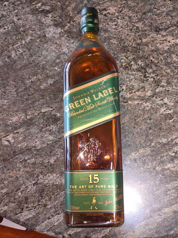 Johnny walker green label 15 years