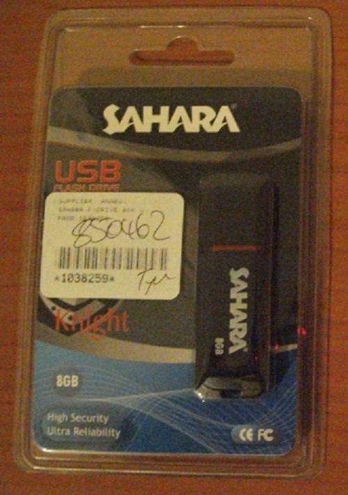 8GB Sahara Flash Drive