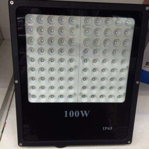 100W LED Floodlight