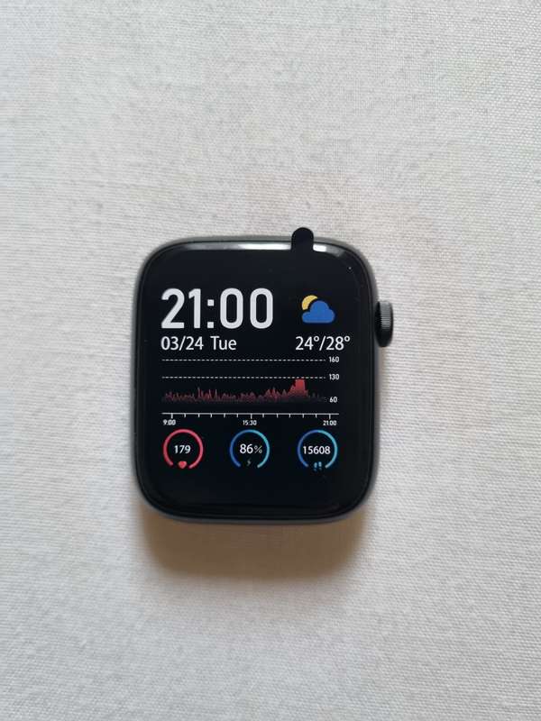 Polaroid PA86 Fitness Watch - Black (Preloved)
