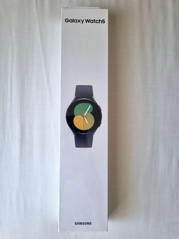 SEALED Samsung Galaxy Watch 5 | 40mm