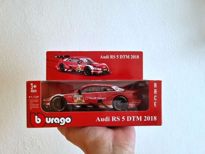 NEW | COLLECTOR ITEM | Bburago Audi RS 5 (2018) Race | Model Car