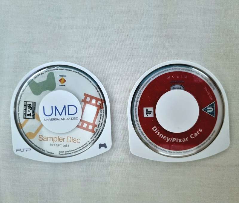 2 × PSP UMD | Disney Cars + Samplar