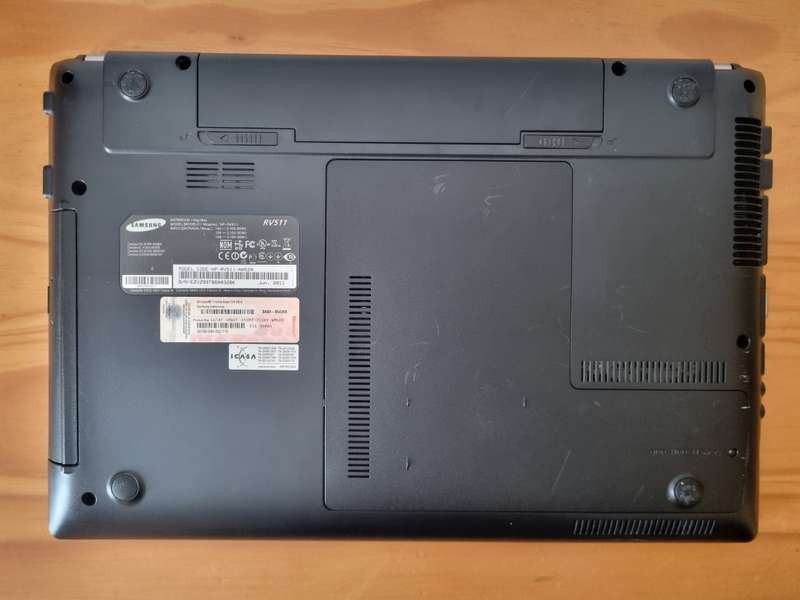 Samsung Notebook RV511 | Intel i3 | READ DESCRIPTION