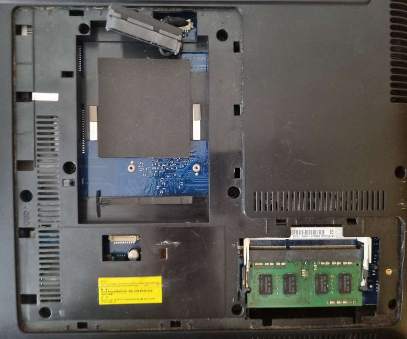 Samsung Notebook RV511 | Intel i3 | READ DESCRIPTION