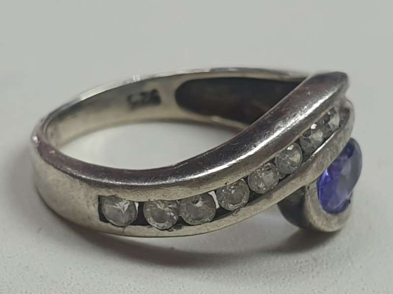 925 Sterling Silver Dress Ring