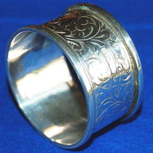 Hallmarked embossed Serviette Ring - John Rose Birmingham 1907 - 20 gr