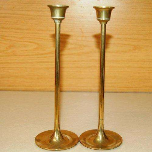Elegant Pair of Brass Candlesticks - Height 200mm