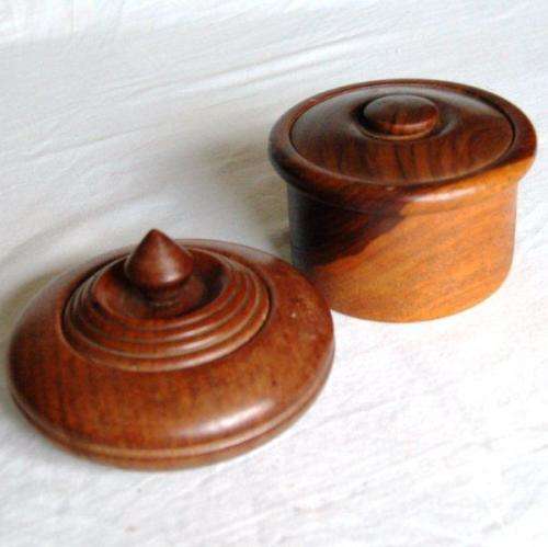 2 Quality Wooden Containers - Diameters 130mm and 110mm