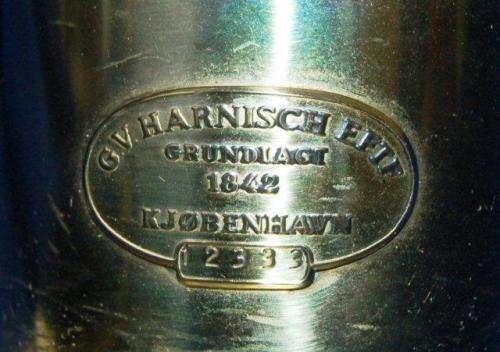 Vintage G.V. Harnisch Efth Grundlagt 1842 Brass Kerosene Lamp (Electrified) in working order.