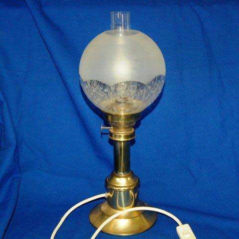 Vintage G.V. Harnisch Efth Grundlagt 1842 Brass Kerosene Lamp (Electrified) in working order.