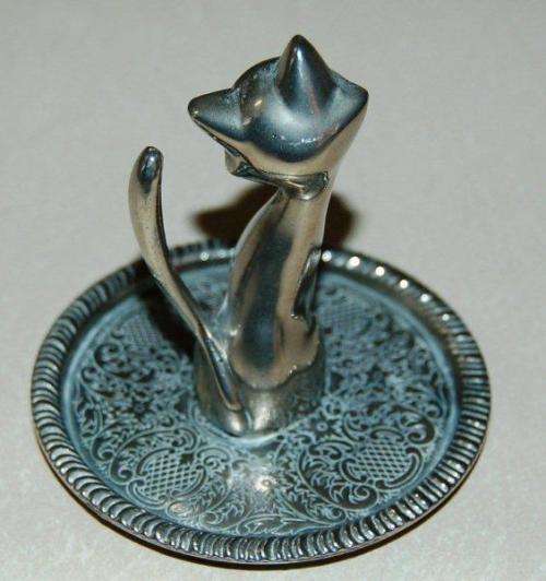 Silver Plated Cat Ring Holder and Trinket Tray - Height 80mm - Dia. 80mm