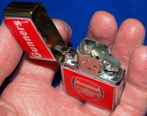 ARSENAL (Gunners) Zippo Type Lighter Unused.