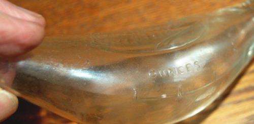 Vintage Griptight Baby Bottle - Measurements in Ounces & Tablespoons - Length 140mm