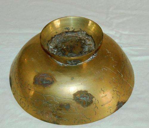 Large Dragon Etched Brass Bowl - Needs Cleaning - Diameter 280mm Height 110mm