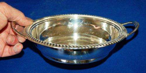 Vintage E.P.N.S. Serving Dish With Lid - Diameter 185mm Depth 45mm