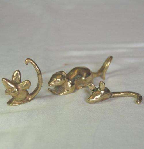 2 Brass Mice and a Rat - Rats Length is 80mm - All sold as one lot.
