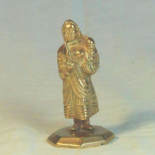 Brass Figurine of Mother & Child - Possibly North American Indian - Height 80mm