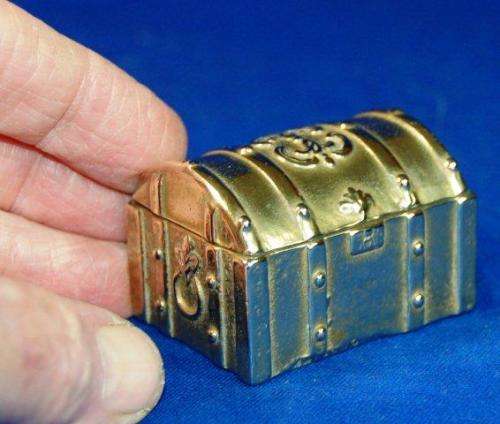 Small, Quality, Brass Chest / Trinket Box - Size 50mm X 40mm X35mm
