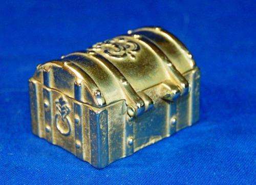 Small, Quality, Brass Chest / Trinket Box - Size 50mm X 40mm X35mm