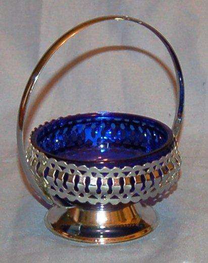 Dainty Jam or Sugar Dish - Basket Height 140mm and the diameter of the inner is 95mm