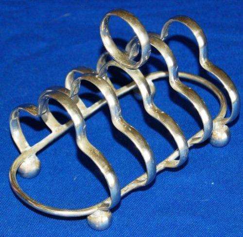 Vintage E.P.N.S. Toast Rack - Length 135mm - 4 Slice