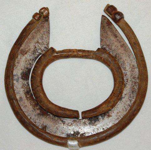 Antique "Turkana" Wrist-Knife  - Diameter of Blade 85mm See all details below.