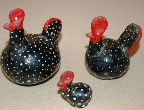 Set of 3 small Guinea Fowl figurines - Largest Height 90 mm