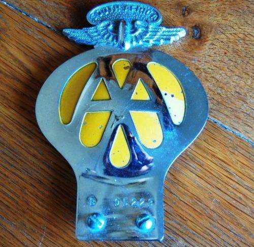 A.A. Badge - B 95223 - Condition as per pictures below.