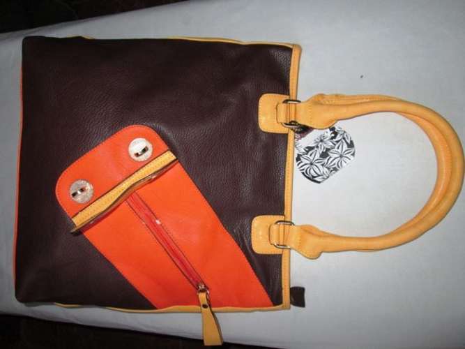 Yoka Fashion Style Handbag