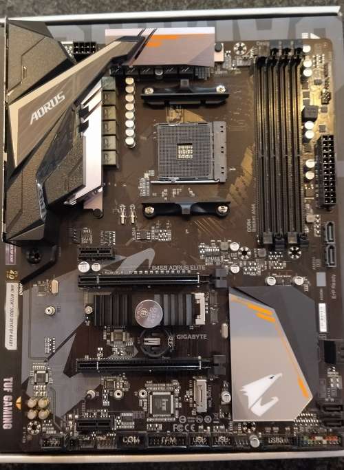 Gigabyte B450 AORUS ELITE V1 AMD Motherboard (Good Condition - Please Read Description)