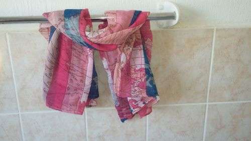 3 Fashion scarfs in one batch