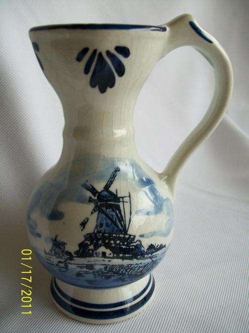 Bleu Delft collection