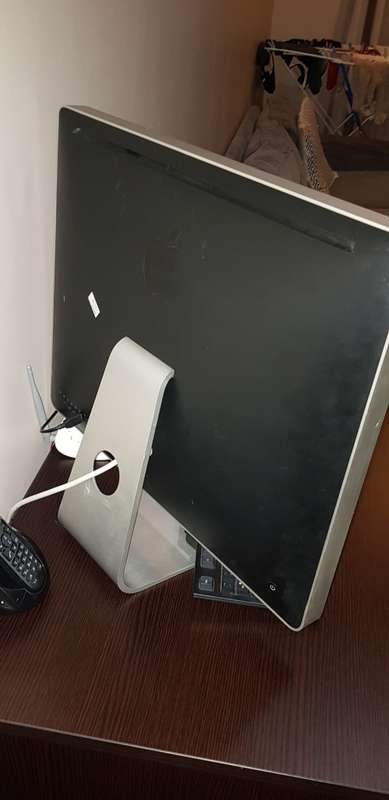 APPLE iMAC - 24 INCH - 3,06 Ghz - EARLY 2009 - 1 TB HDD - 8 GB RAM