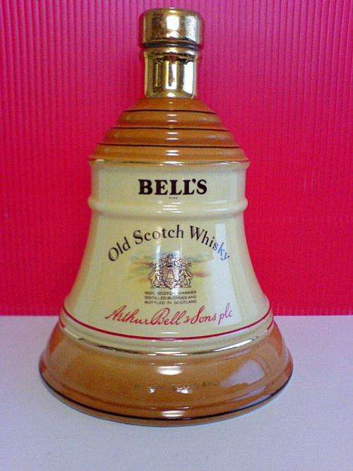 Bell's OLD SCOTCH WHISKY Decanter