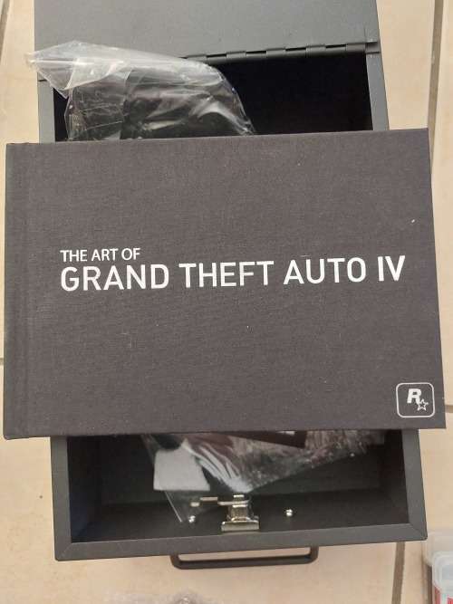 Grand Theft Auto IV - Special Edition