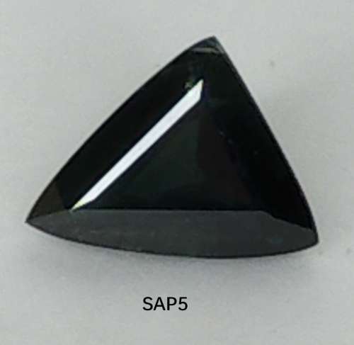 1.36ct BLUISH MEDIUM GREEN SAPPHIRE