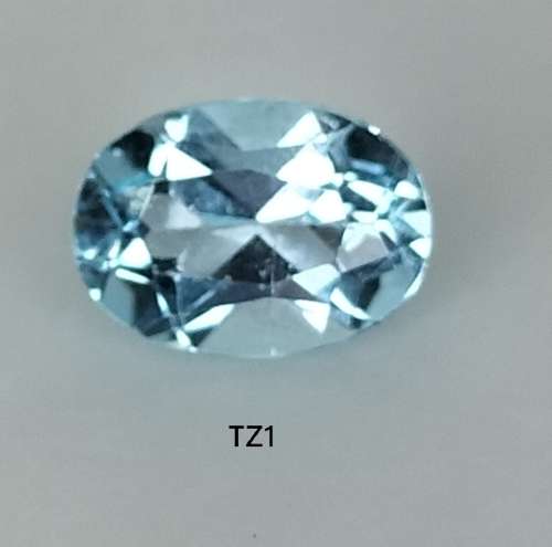 TOPAZ - SKY BLUE OVAL FACET - 0.90ct