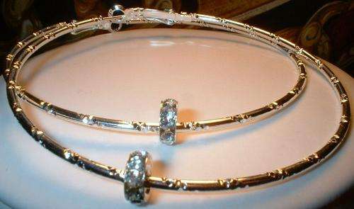 WHITE GOLD SAPPHIRE SPINNER HOOP EARRINGS - NEW