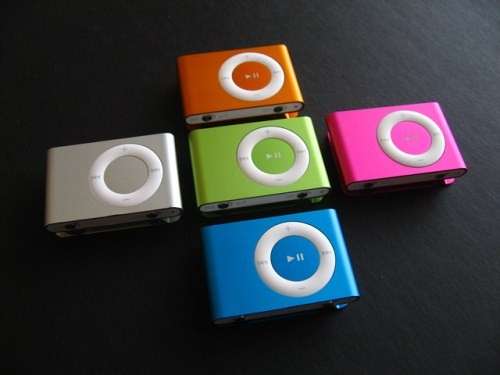 MP3 Player Shuffle with clip +*FREE DELIVERY*
