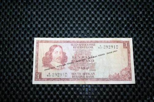 ##### R1 T W de Jongh Note #####