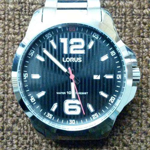 **** Most stunning LORUS by Seiko men's watch*** !!!!