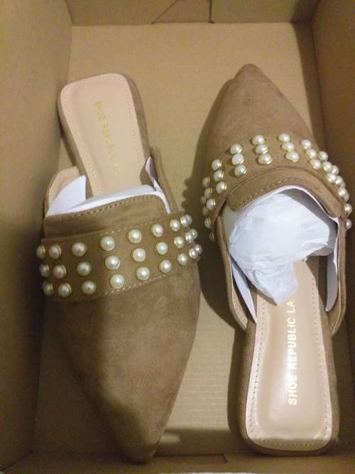 Shoe Republica Jory Pearl Toe Flat Sandals