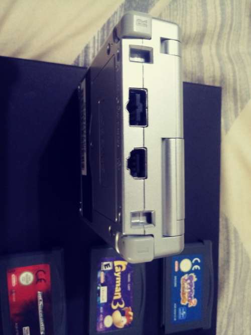 Game Boy Advance SP with 6 Games and Charger ( Good Condition)