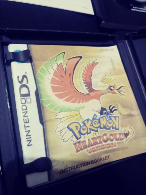 Pokemon Heatgold Version With Pokewalker.
