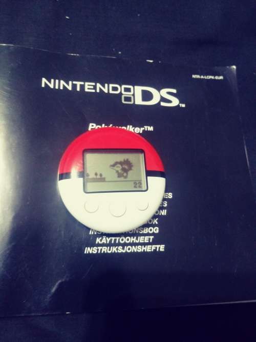 Pokemon Heatgold Version With Pokewalker.