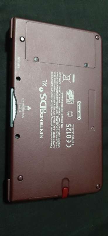 Nintendo DS Xl + 5 games