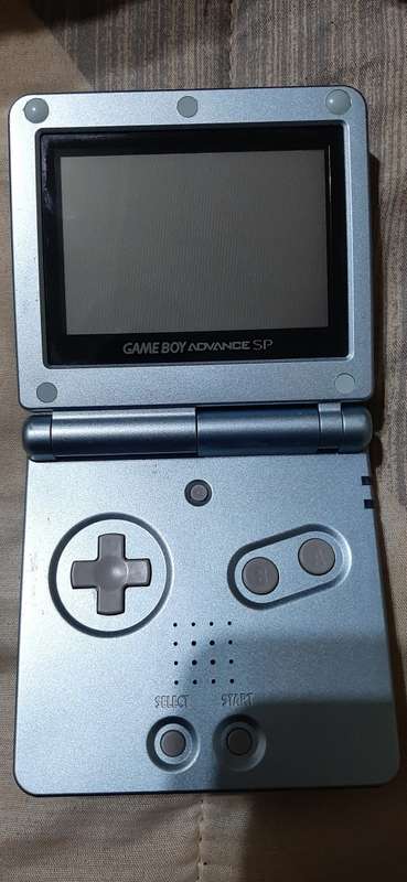 Game Boy Advance SP
